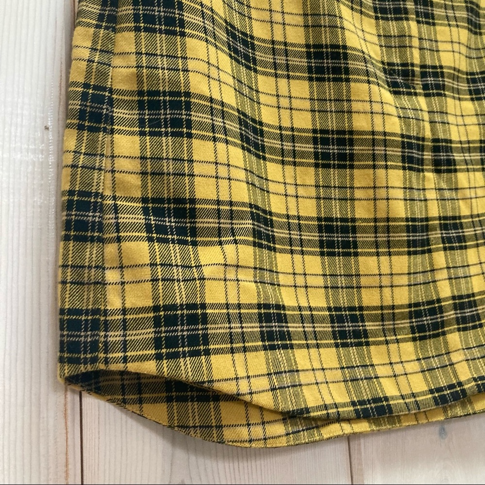 BB Dakota Yellow and Black Plaid Mini Skirt - Picture 3 of 10